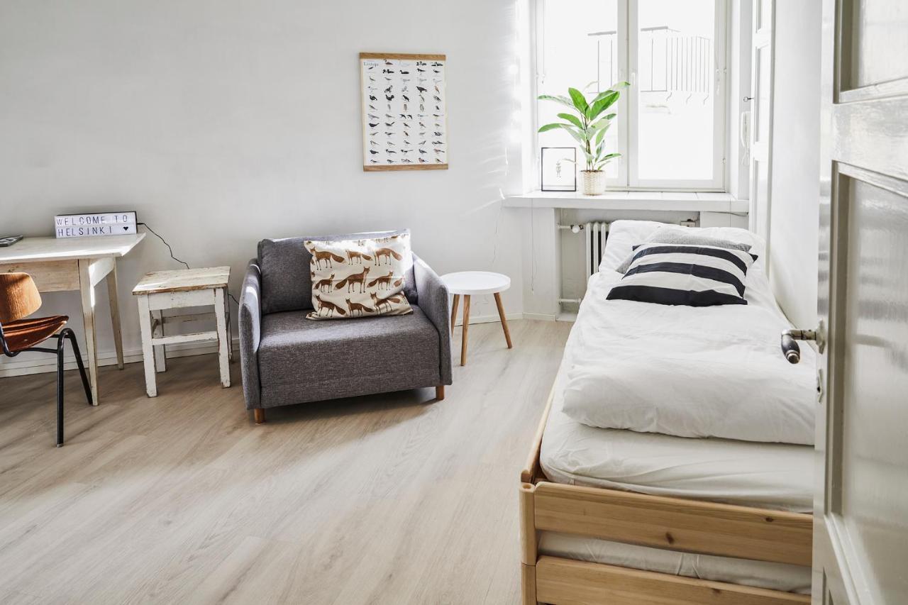 Small Studio Apartment Nearby City Centre เฮลซิงกิ ภายนอก รูปภาพ